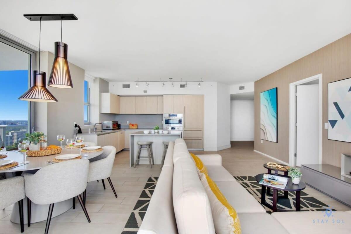 Апартаменты Luxury With Stunning View, Balcony, Amazing Pools Голливуд Экстерьер фото